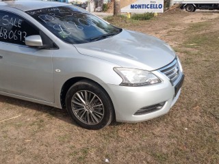 2014 Nissan Sylphy 
$1,350,000