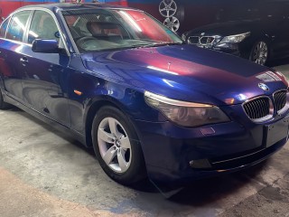 2009 BMW E60 525i