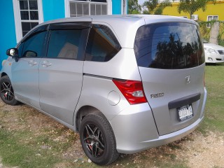 2009 Honda Freed