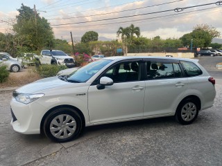 2017 Toyota Fielder Hybrid