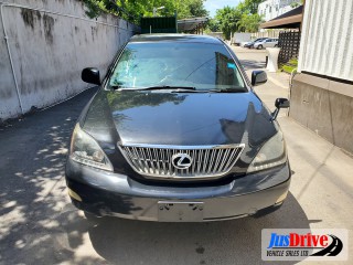 2004 Toyota Harrier