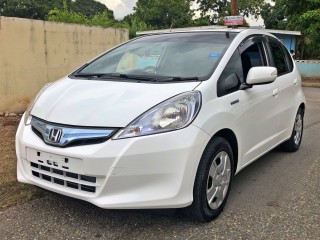 2013 Honda Fit for sale in Kingston / St. Andrew, Jamaica