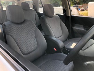 2017 Nissan Wingroad for sale in Kingston / St. Andrew, Jamaica