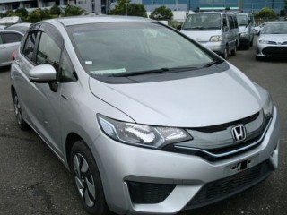 2015 Honda Fit Hybrid best offer 100 percent financing for sale in Kingston / St. Andrew, Jamaica