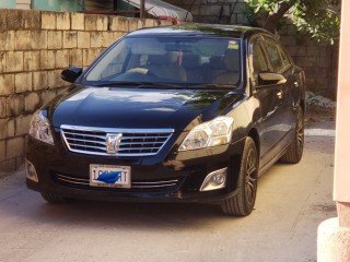 2014 Toyota Premio