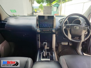 2012 Toyota LAND CRUISER PRADO