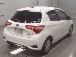 2017 Toyota Vitz Hybrid for sale in Kingston / St. Andrew, Jamaica