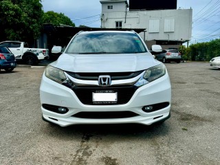 2016 Honda Vezel S
$3,000,000
