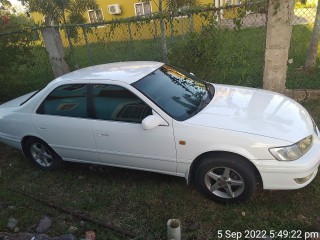 2000 Toyota Camry