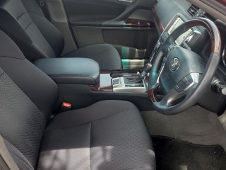 2011 Toyota Mark X 250G Package for sale in Kingston / St. Andrew, Jamaica