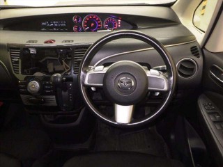 2017 Mazda Biante