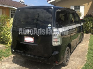 2011 Toyota Voxy for sale in Trelawny, Jamaica