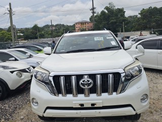 2015 Toyota Land Cruiser Prado
$6,000,000