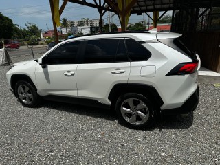 2022 Toyota Rav4
$6,100,000