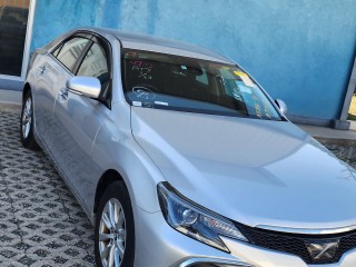 2018 Toyota Mark X
$3,400,000