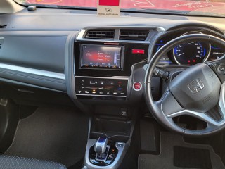 2017 Honda Fit Hybrid for sale in Kingston / St. Andrew, Jamaica