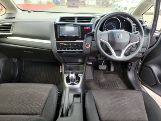 2016 Honda Fit Hybrid for sale in Kingston / St. Andrew, Jamaica