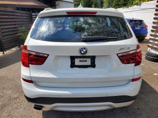 2017 BMW X3
$3,990,000