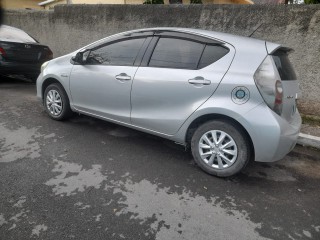 2012 Toyota Aqua for sale in Kingston / St. Andrew, Jamaica