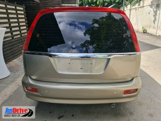 2002 Honda STREAM