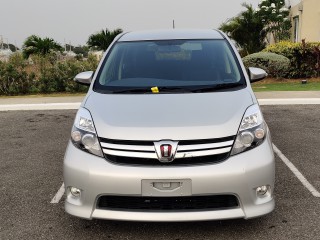 2015 Toyota ISIS for sale in St. Catherine, Jamaica
