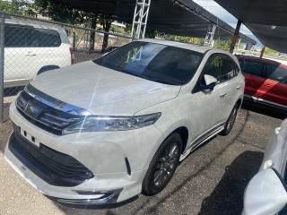 2018 Toyota HARRIER