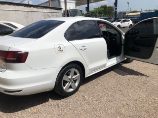 2016 Volkswagen Jetta