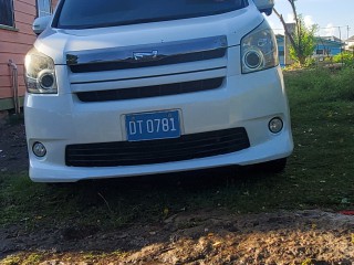 2010 Toyota Noah for sale in Westmoreland, Jamaica