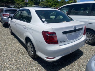 2017 Toyota Corolla Axio