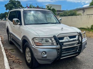 2007 Mitsubishi Pajero