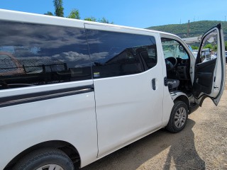 2014 Nissan Nissan caravan NV350