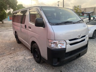 2018 Toyota HiaceRegiusAce