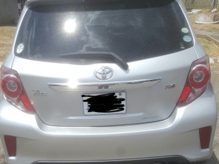2011 Toyota Vitz RS for sale in Kingston / St. Andrew, Jamaica