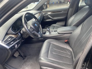 2017 BMW X6 35