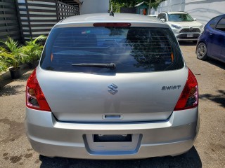 2008 Suzuki swift 
$790,000