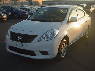 2013 Nissan Tiida Latio for sale in Kingston / St. Andrew, Jamaica