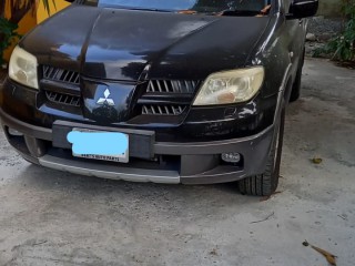 2005 Mitsubishi Outlander