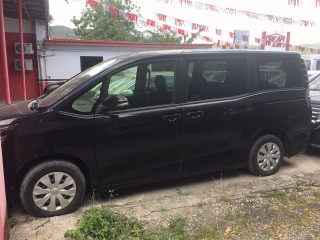 2014 Toyota Voxy new shape for sale in St. James, Jamaica