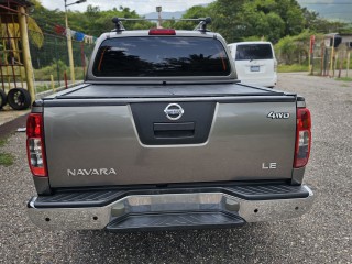 2013 Nissan Navara