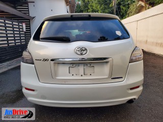 2009 Toyota MARK X ZIO