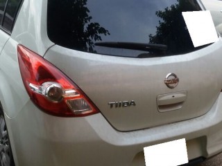 2010 Nissan Tiida for sale in Kingston / St. Andrew, Jamaica