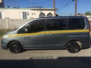 2010 Nissan Serena