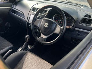2015 Suzuki swift
$990,000