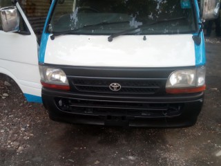 2001 Toyota Hiace for sale in Portland, Jamaica