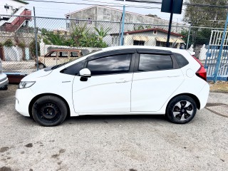 2013 Honda Fit 
$1,350,000