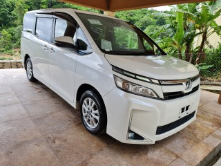 2018 Toyota Voxy