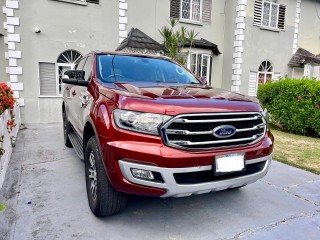 2019 Ford Everest