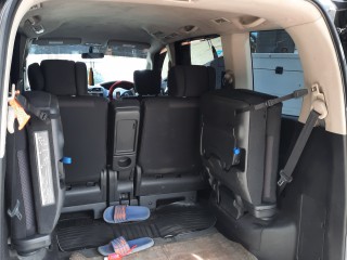 2012 Nissan Serena