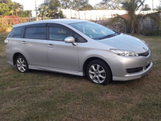 2015 Toyota WISH for sale in Kingston / St. Andrew, 