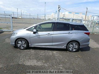 2017 Honda Fit Shuttle Hybrid